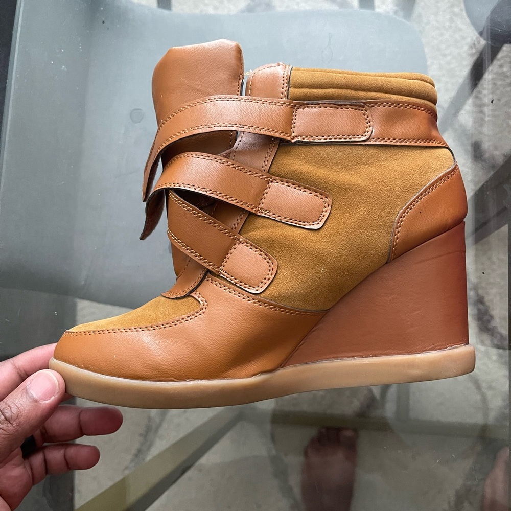 Shoes of soul boot